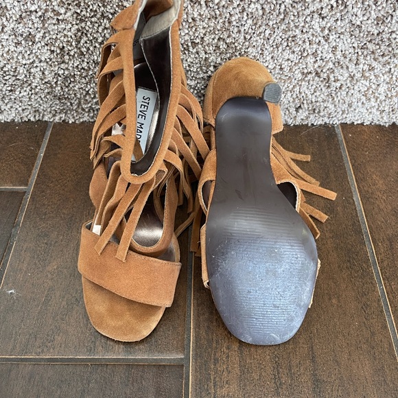 STEVE MADDEN Suede Fringe Sandals - Size 6 - Picture 5 of 9